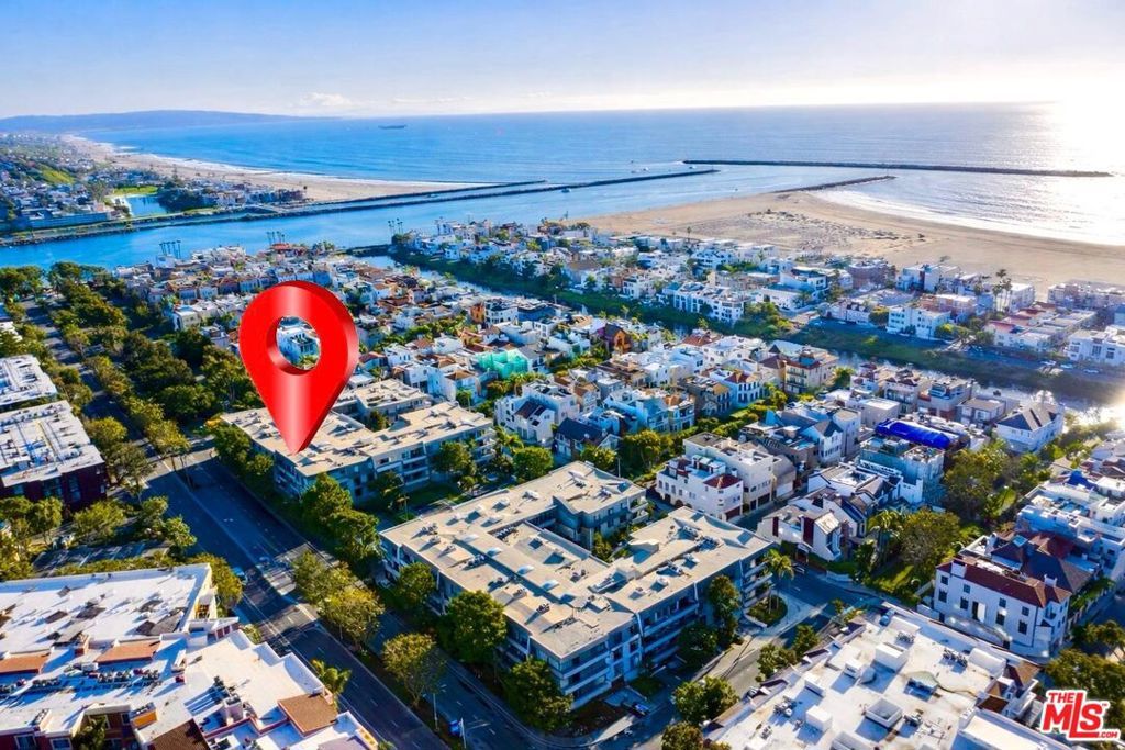 Photo of 5100 Via Dolce #305, Marina Del Rey, CA 90292 (MLS # 26632713)