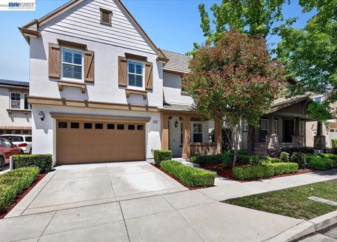Photo of 4425 Irisview Pl PL, San Ramon, CA 94582 (MLS # 41134517)