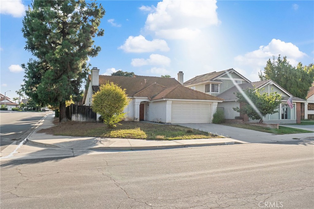 24527 Westhaven