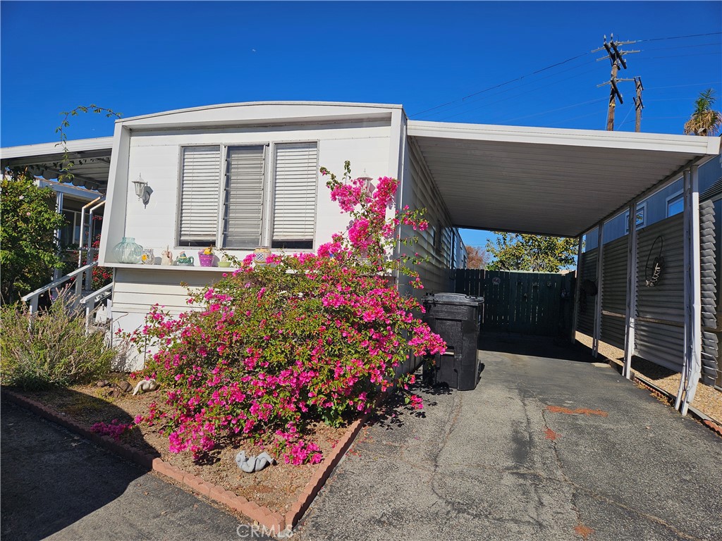 2550 Pacific Coast Highway 8