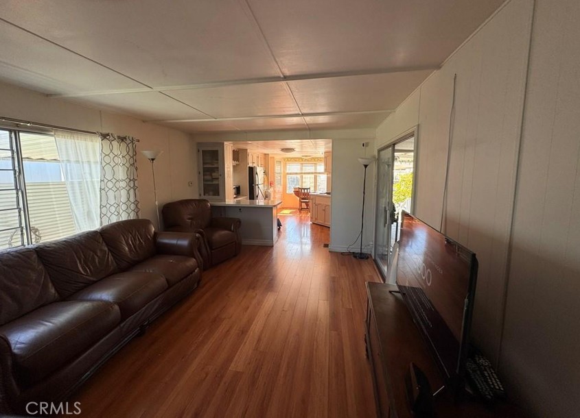 2550 Pacific Coast Highway 8