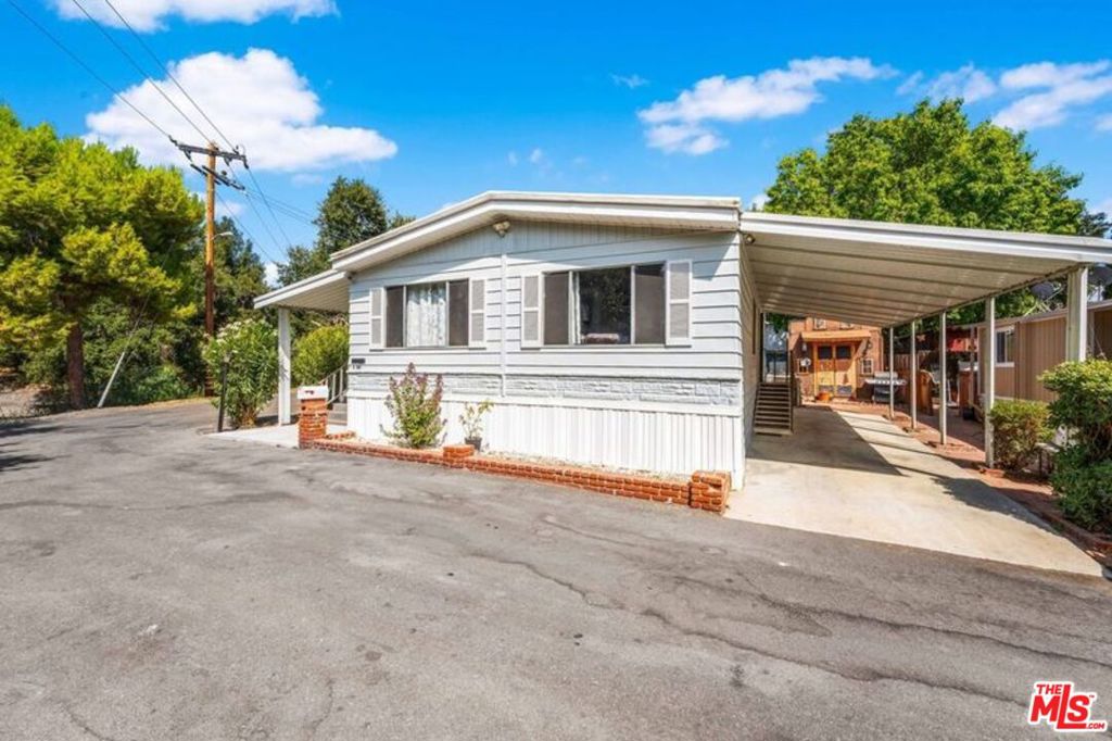 36200 Paradise Ranch Road 8