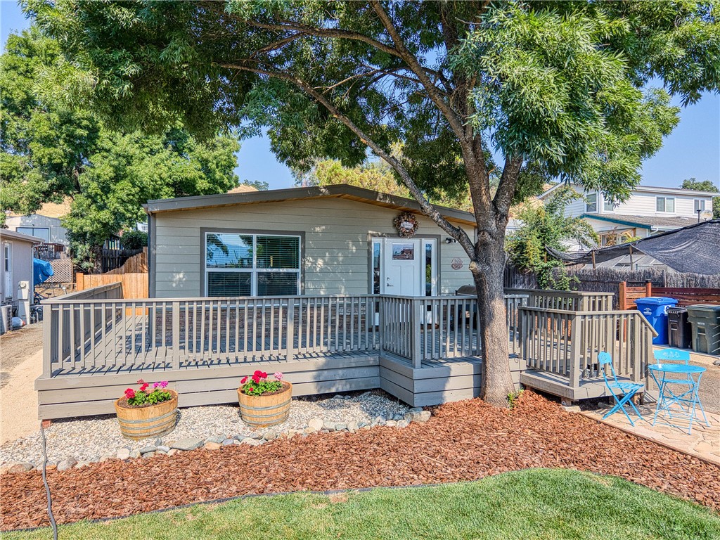 Stylishly Renovated Home with Lake Access – No HOA Fees or Space Rent!
Welcome to this beautifully remodeled home in a peaceful, desirable Lakeport neighborhood—just five minutes from downtown shops, restaurants, schools, and Sutter Lakeside Hospital. Located on a quiet, dead-end street with friendly neighbors and partial lake views, this turn-key property offers the perfect blend of comfort, style, and convenience.
Enjoy lake living without the high price tag—you own the land here, with no monthly HOA dues or space rent! Instead, pay just $173 a year for membership to the coveted Walnut Beach Association, which includes access to a private clubhouse, boat launch, picnic area, and beach rights—all just a minute from your driveway.
Inside, this home has been thoughtfully upgraded from top to bottom:
Updated electrical and plumbing
New siding, trim, and dual-pane windows
New interior and exterior doors
Fully fenced yard with lush landscaping and new patio
All new luxury vinyl plank flooring
Remodeled kitchen with new cabinets, countertops, large island, and sink
New appliances (excluding range/oven)
Both bathrooms completely updated with new tubs, dual vanities, and modern finishes
Recessed lighting throughout, ceiling fan in living room, and a whole-house fan for energy efficiency
Mini-split system with A/C and heat
Drywalled interior for a polished look
Extra off-street parking added
Faux wood blinds on all windows
The open-concept living area is filled with natural light thanks to an abundance of windows, and the large kitchen island is perfect for hosting or everyday family living. Outside, enjoy plenty of shade in both the front and backyards—ideal for summer relaxation.
This is a rare opportunity to own a fully updated home with private lake access, no monthly fees, and a welcoming neighborhood vibe. Don’t miss it—schedule your private tour today!