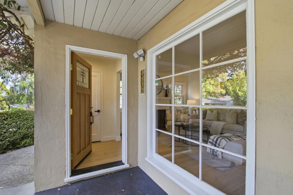 22071 Hibiscus Drive