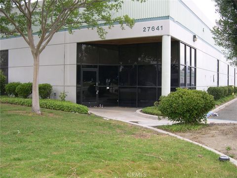 27641 Avenue Scott Valencia CA 91355