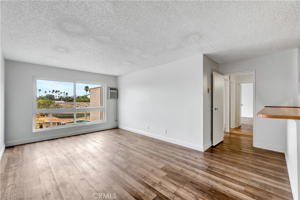 5585 E Pacific Coast HWY 342