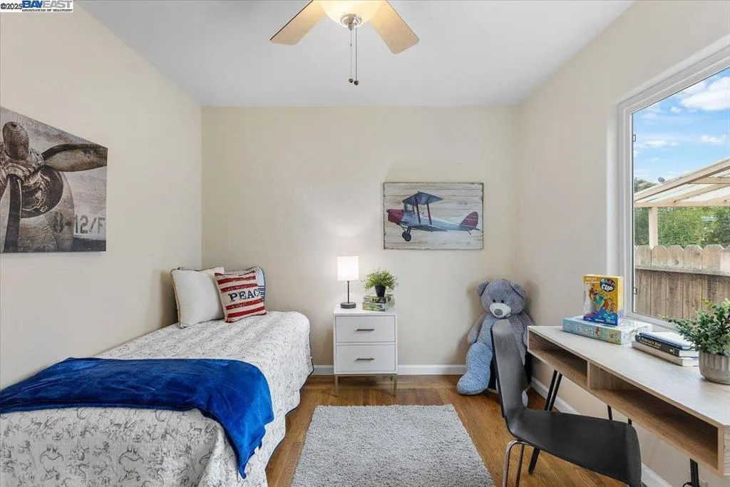 San Leandro, California 94577, United States, 2 Bedrooms Bedrooms, ,1 BathroomBathrooms,Residential,Pending,224693