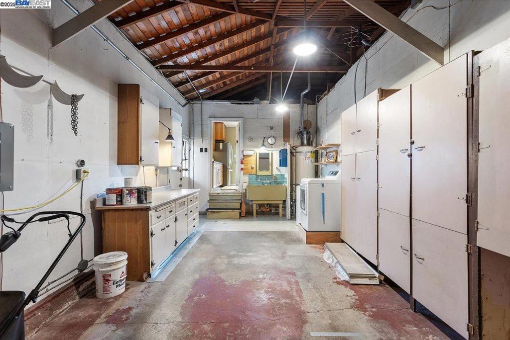 DAVIS TRACT - Residential