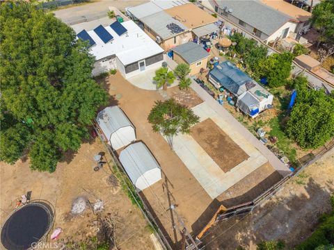 Photo of 19300 Ambassador Ave, Corona, CA 92881 (MLS # OC26140799)