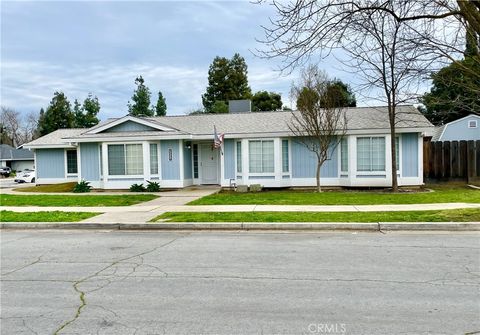 3332 Shamrock Merced CA 95340