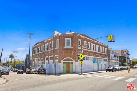 1802 Pacific Avenue Venice CA 90291