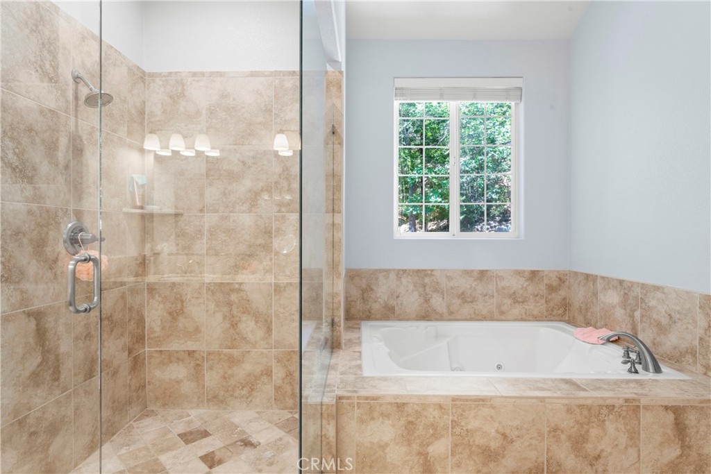 Arrowhead Woods (AWHW) - Residential