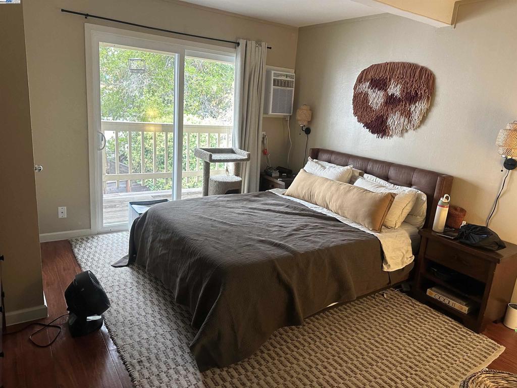 1282 Carmel Ct