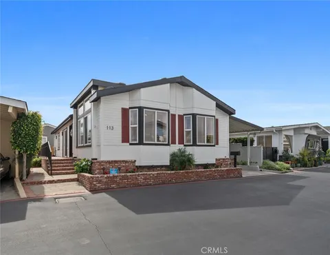 113 Yorktown, Newport Beach, CA 92660 - MLS#: PW25236312