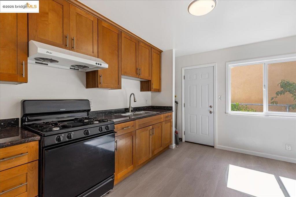 SOUTH BERKELEY - Residential Income