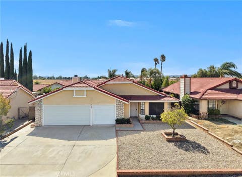 Photo of 1489 S Palm AVE, Hemet, CA 92543 (MLS # SW26180247)