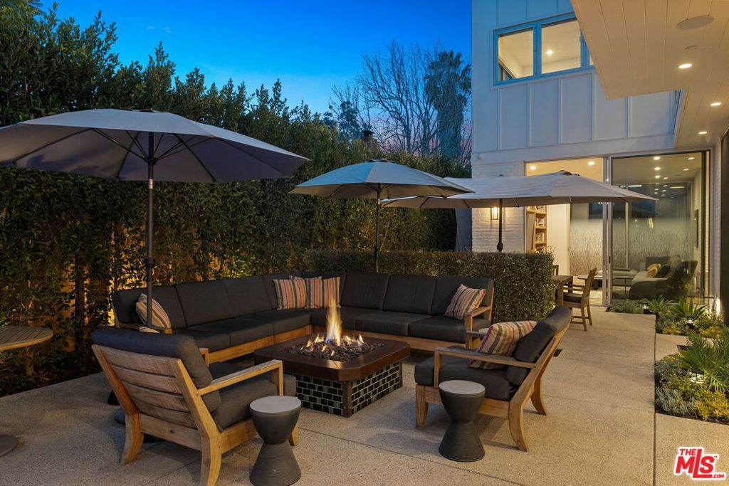 listing image 130721410454558584660