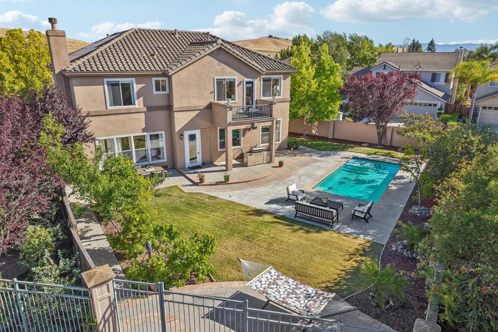 6039 La Spezia Place