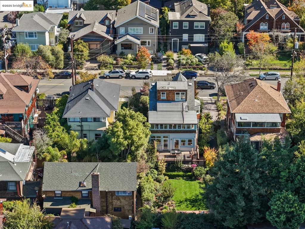 BERKELEY - Residential