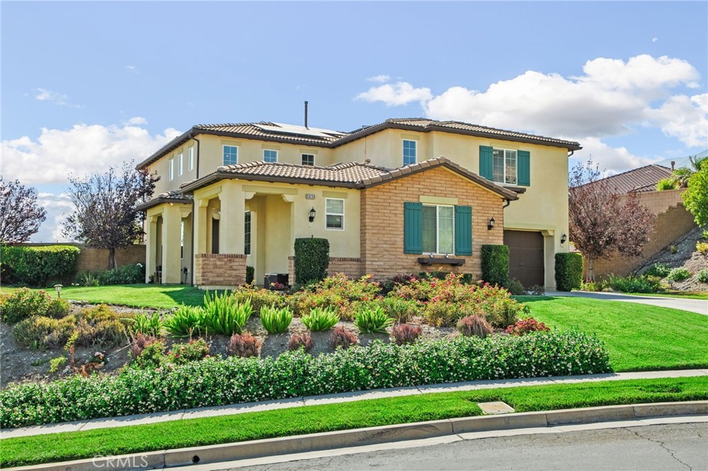 5038 Atlantic Place