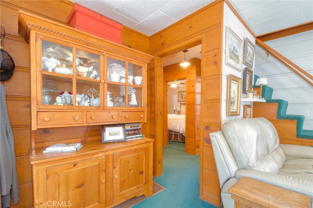 1154 Lark Road
