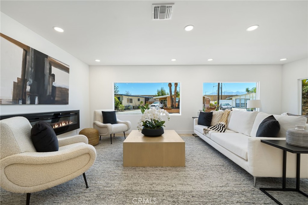 Tri Palm Estates (32005) - Residential