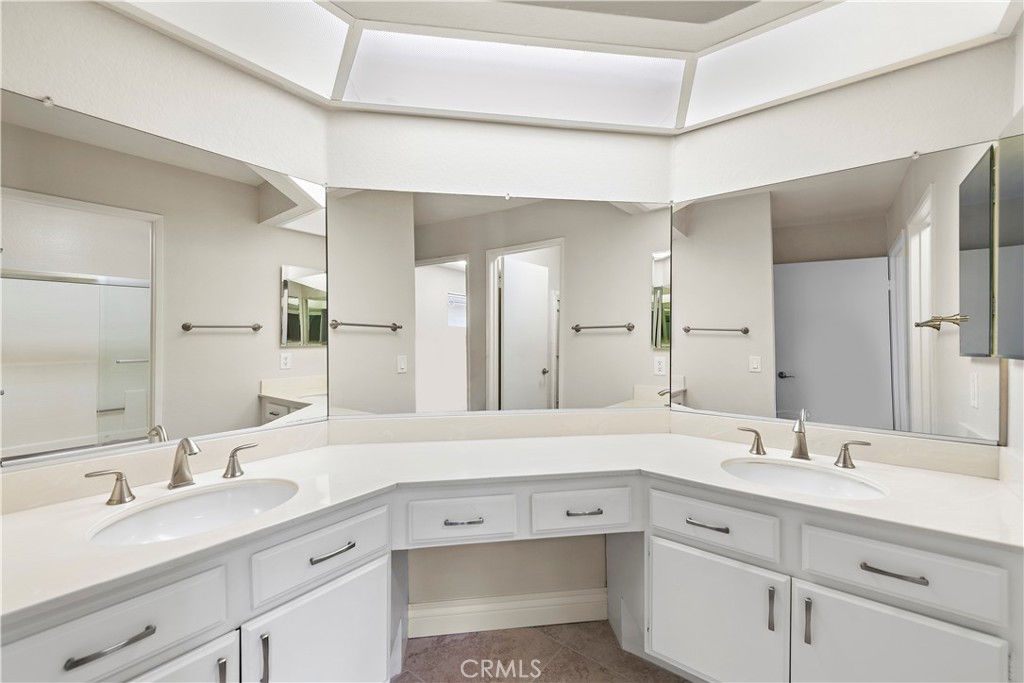 Camden Court (NRC) - Residential Lease