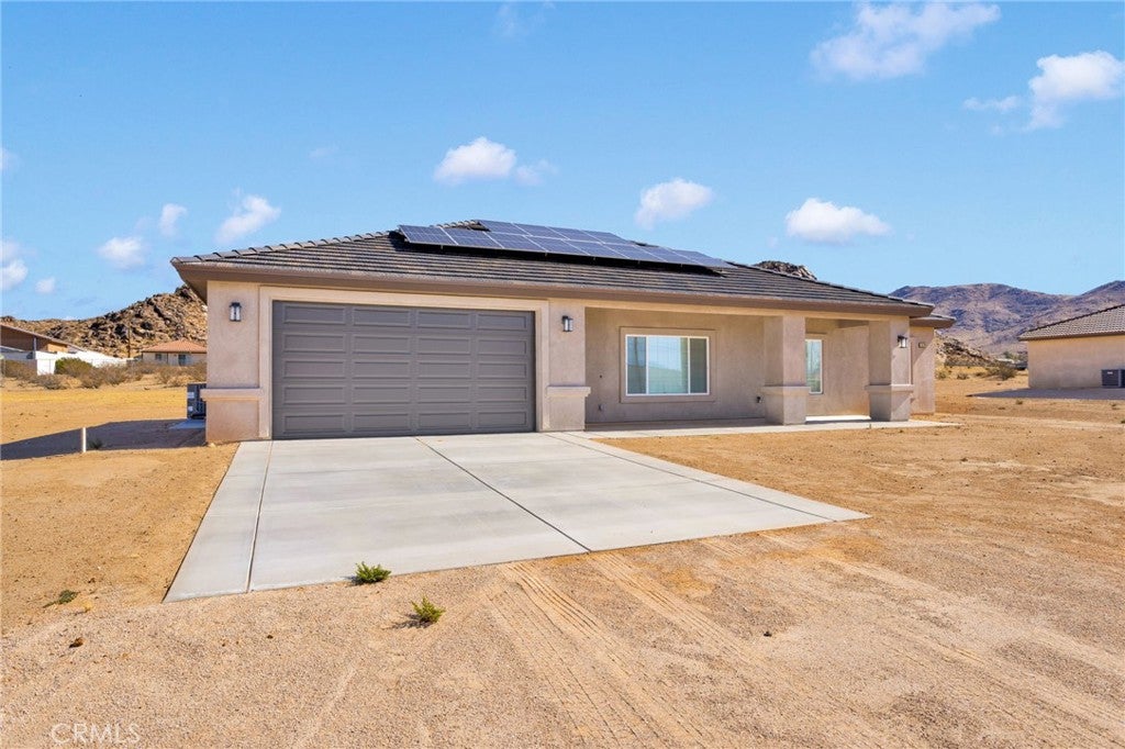 15561 Desert Star