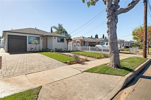 Photo of 1544 W 215th Street, Torrance, CA 90501 (MLS # SB26019070)