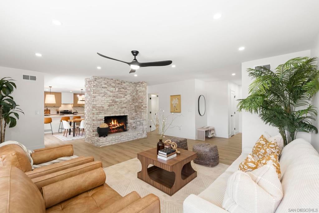 16561 Martincoit Rd.
