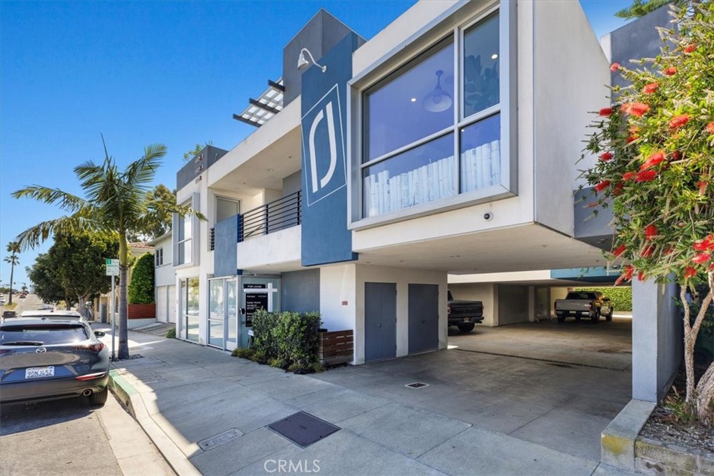 930 Manhattan Beach Boulevard C