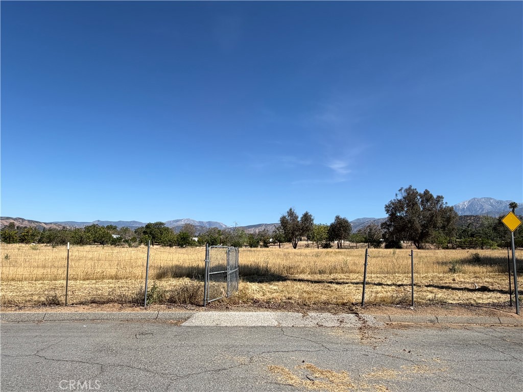 35392 Mountain View