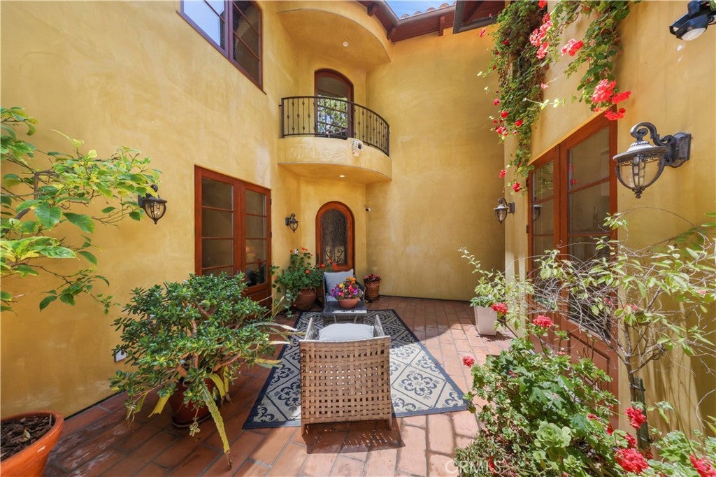 Photo of 12226 Paisley Lane, Los Angeles, CA 90049 (MLS # PW26209042)