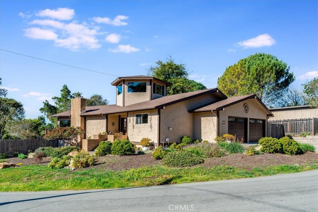 Photo of 679 Orlando Dr, Cambria, CA 93428 (MLS # SC26046623)