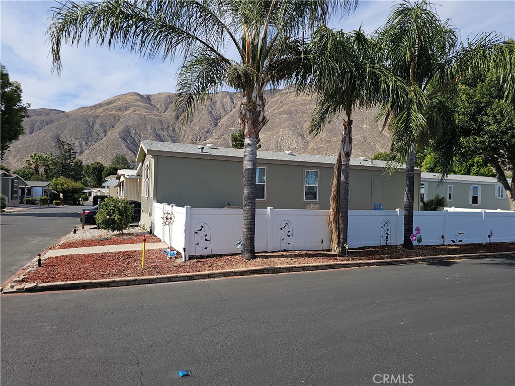 21100 State St. 114