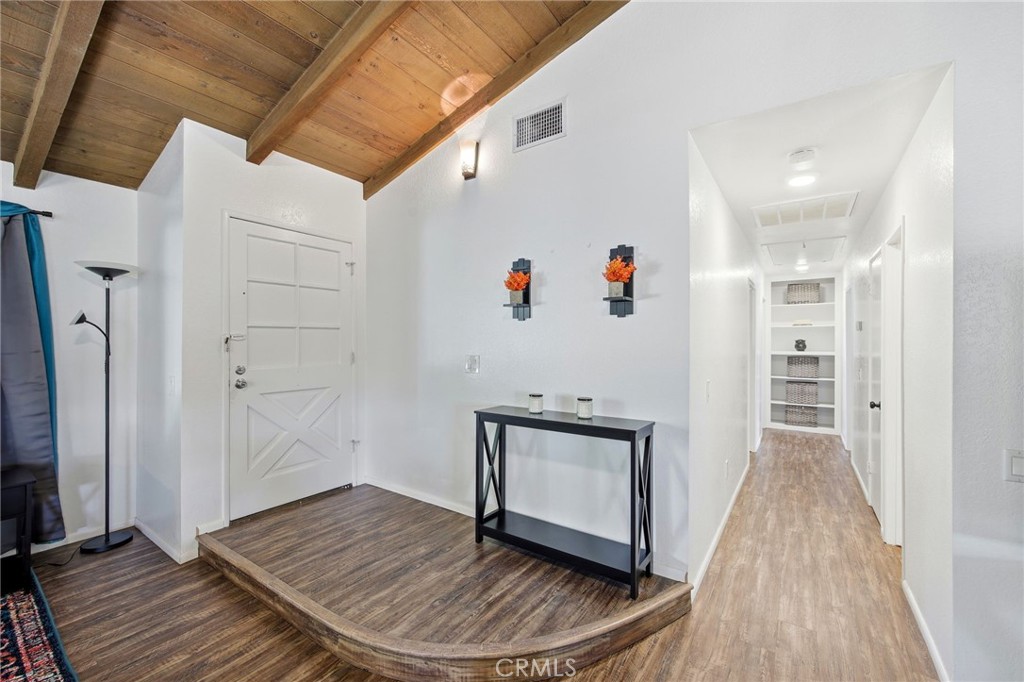 29041 Calle De Caballos