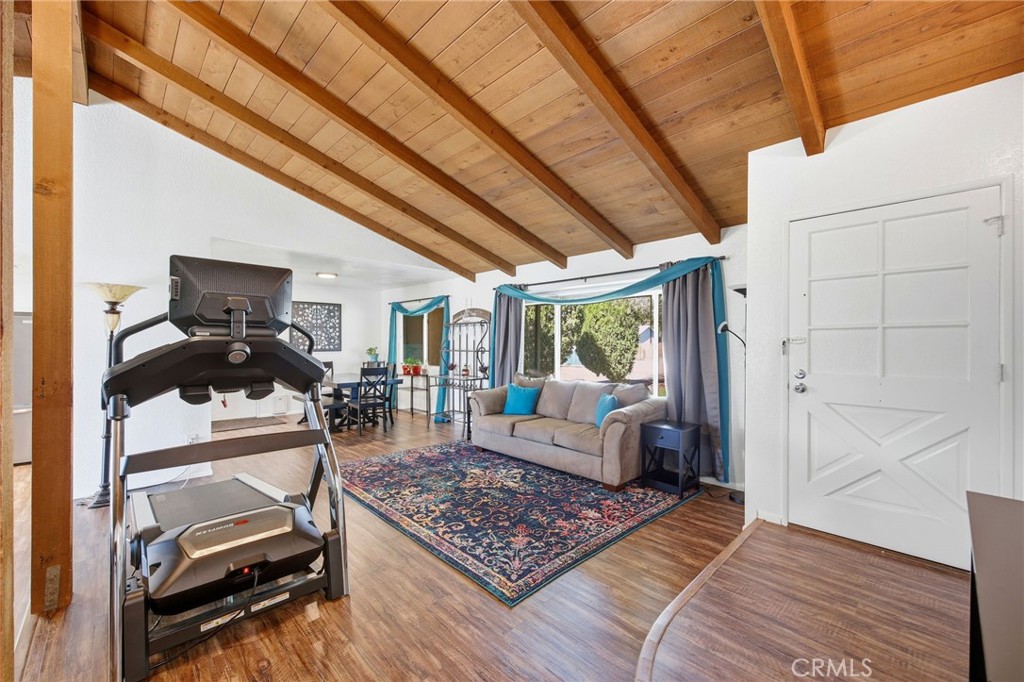 29041 Calle De Caballos