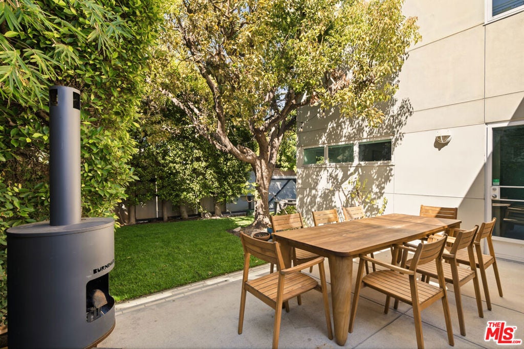 2409 Wilson Avenue
