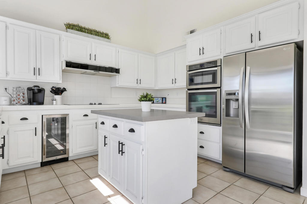 The Lakes Country Cl - Residential