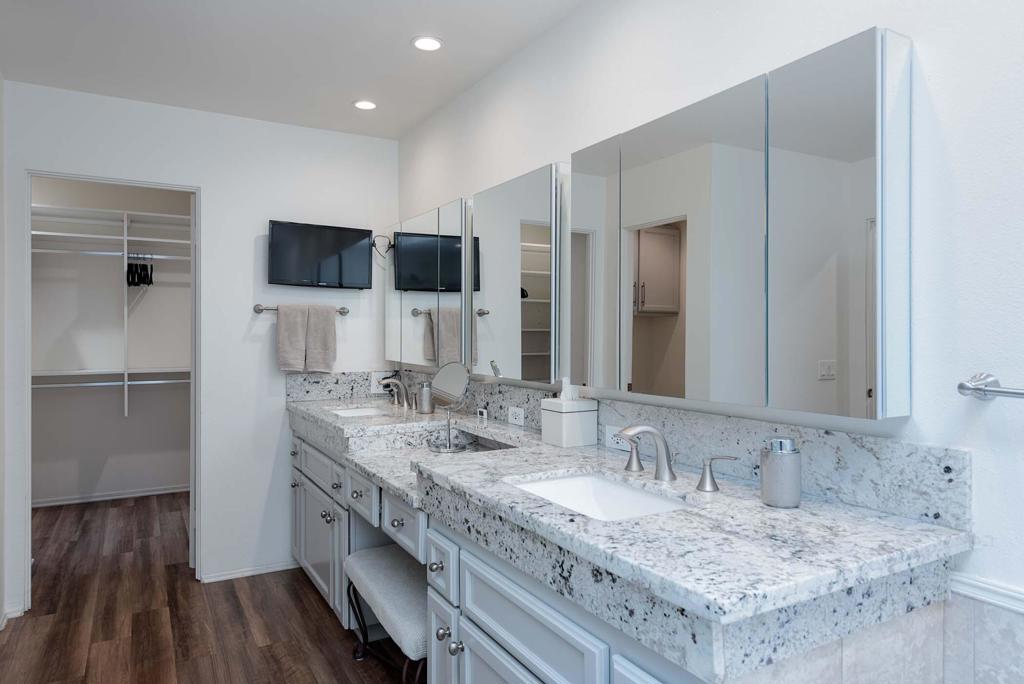 The Springs C.C. - Residential Lease