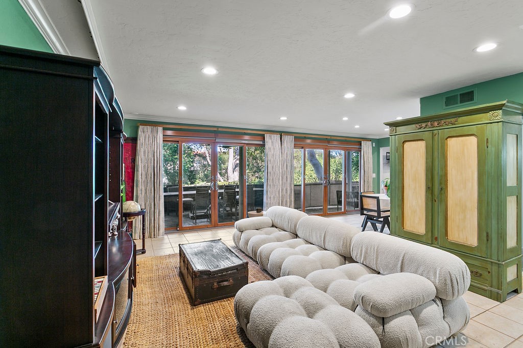 Bluffs Homes on the Bay (BNHB) - Residential