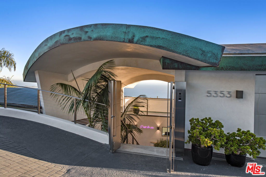 5353 Horizon Drive