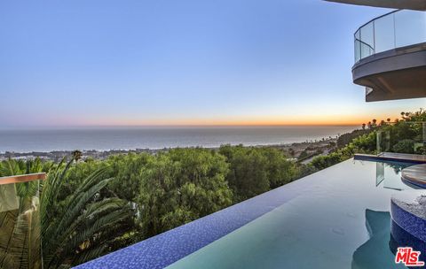 Photo of 5353 Horizon Drive, Malibu, CA 90265 (MLS # 26655063)