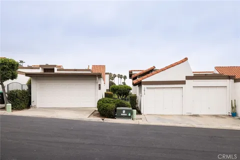 MLS: OC26100473