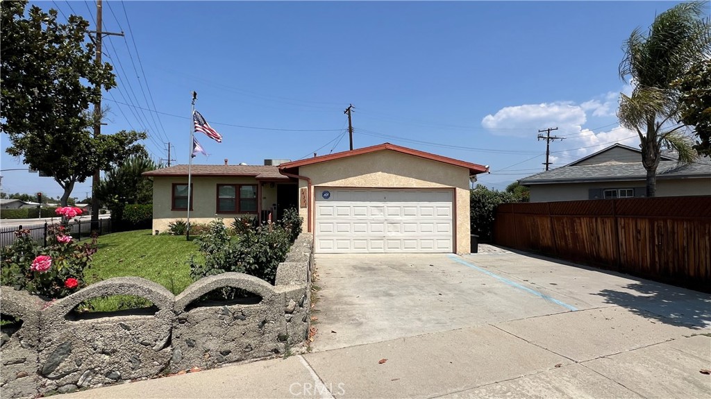 Beautiful 3-Bed, 2-Bath Home! This charming home offers a spacious family room and a galley-style kitchen that opens to the backyard, perfect for entertaining. Located at the end of a cul-de-sac, that property provides direct access to a 2-car garage and plenty of extra street parking. Enjoy energy-efficient dual pane windows throughout. ~ A Must See! ~