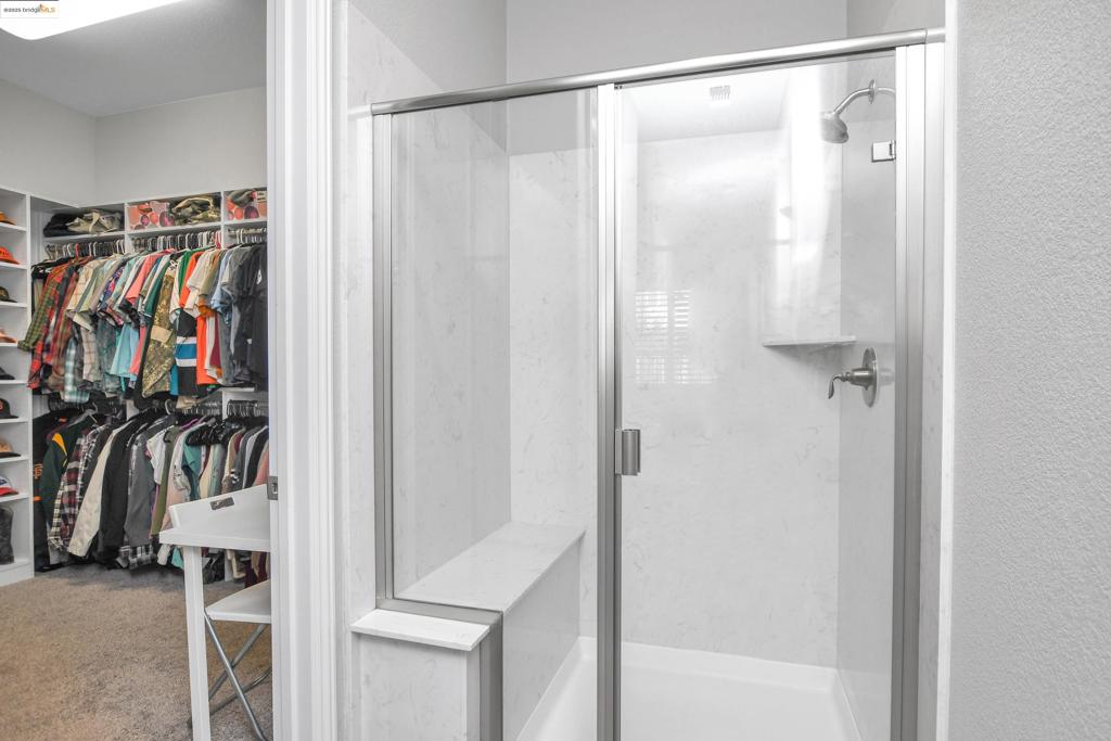 BRENTWOOD - Residential