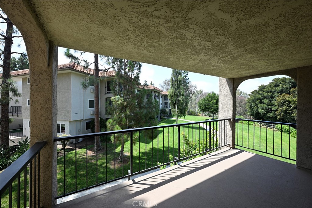 3241 San Amadeo 2H