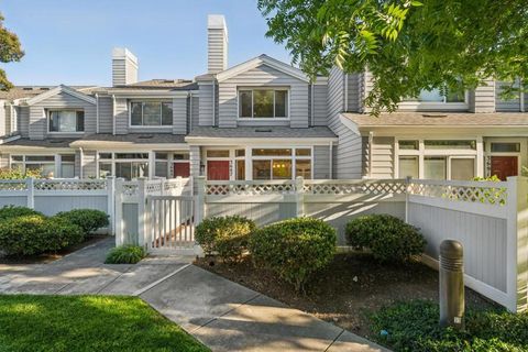 Photo of 3687 Cabernet Vineyards Circle, San Jose, CA 95117 (MLS # ML82047621)