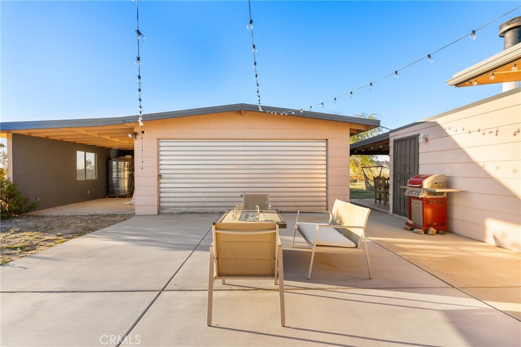 3910 Gayley Lane