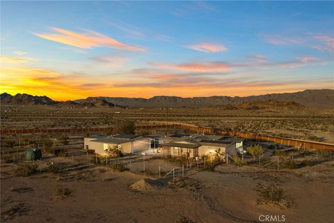 Photo of 3910 Gayley Lane, 29 Palms, CA 92277 (MLS # JT26028648)